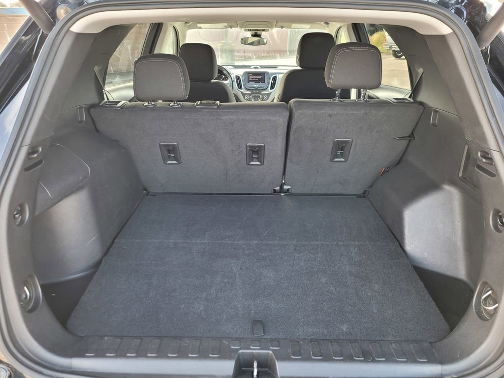 2024 Chevrolet Equinox LT photo 4