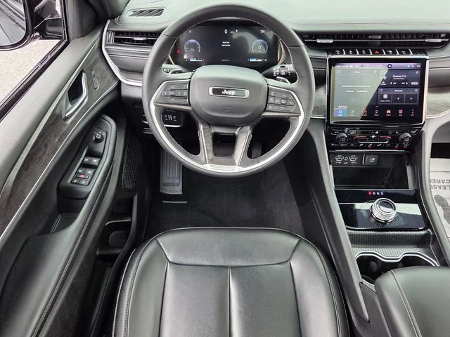 Used 2024 Black Jeep Limited image 13