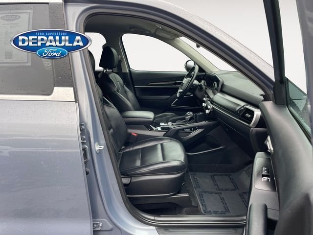 Used 2023 Silver Kia S image 19