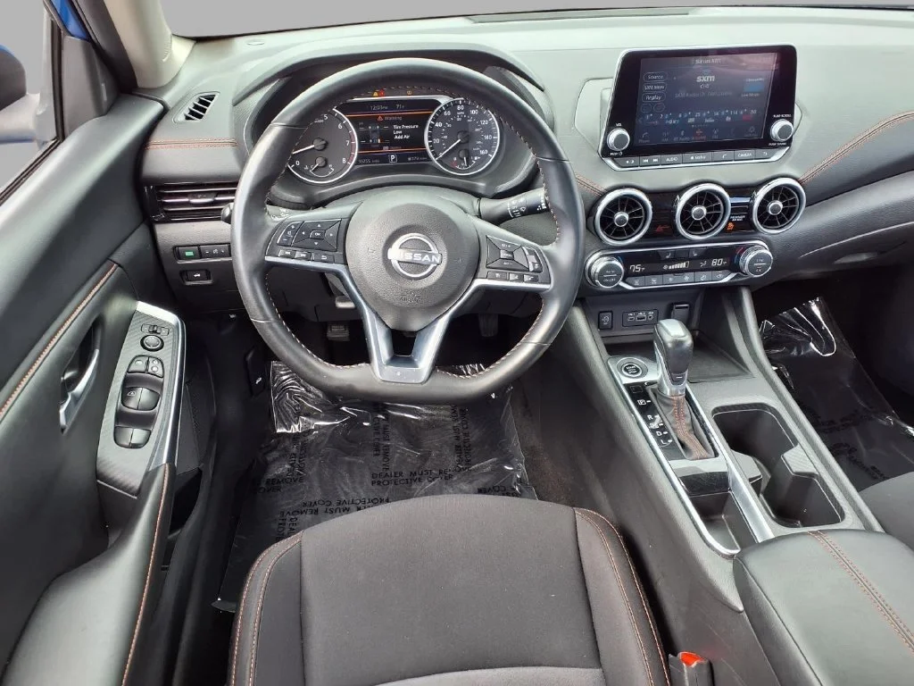 Used 2025 Blue Nissan SR image 4