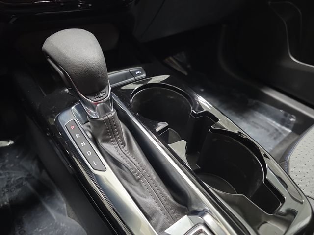 Used 2024 White Chevrolet LT image 23