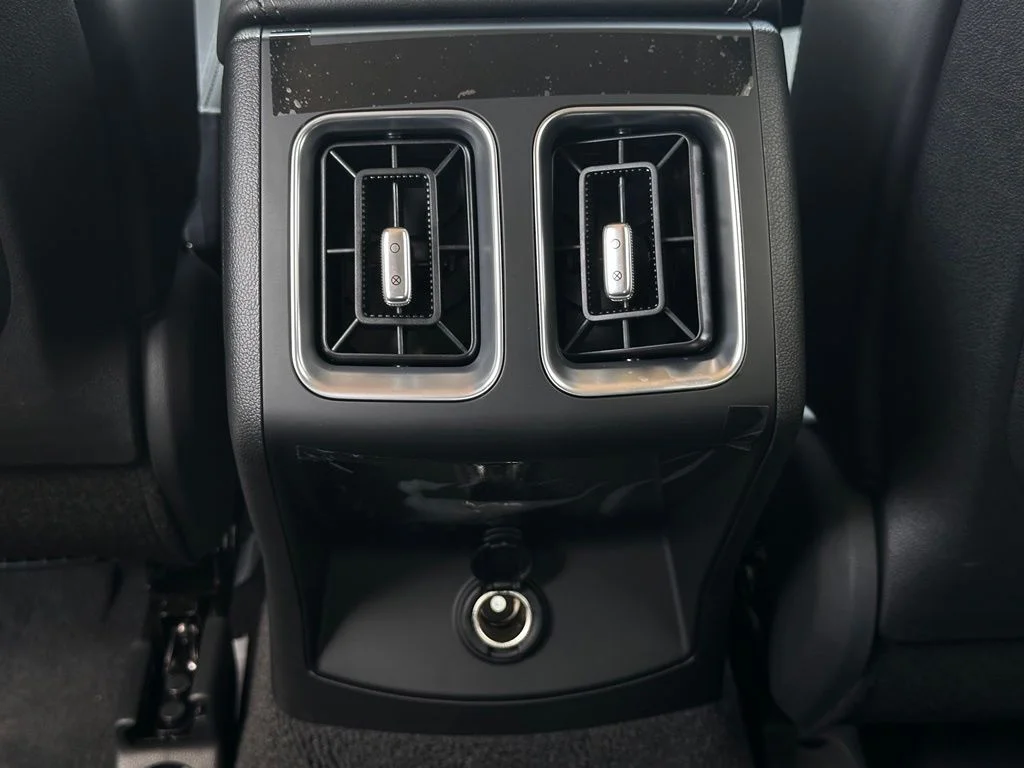 New 2026 White Kia EX image 21