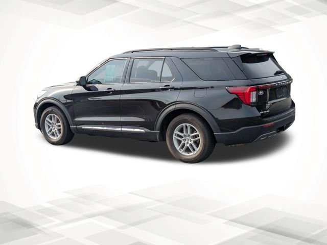 Used 2025 Black Ford Active image 6