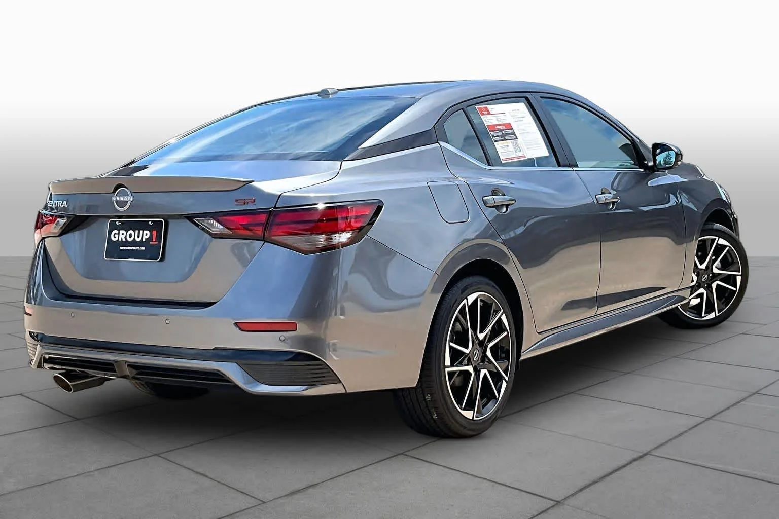 Certified Used 2025 Gun Metallic Nissan SR image 12