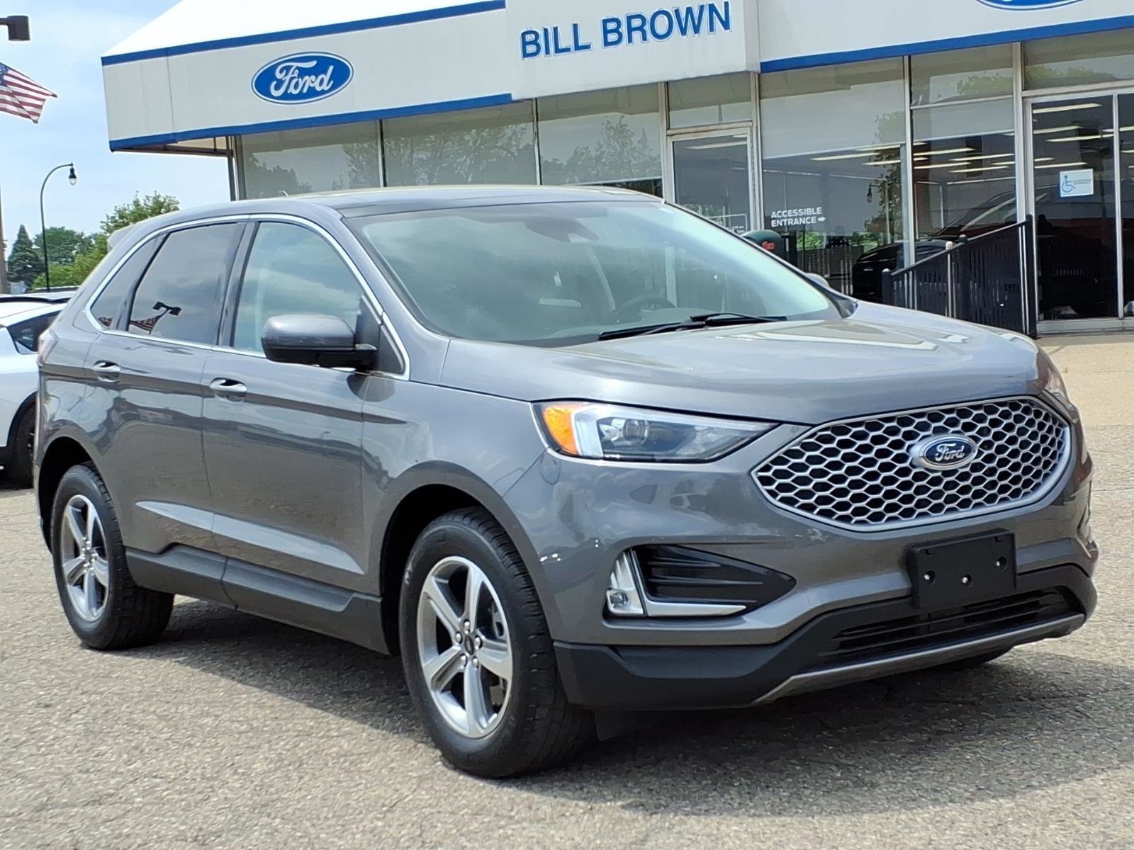 2024 Ford Edge SEL AWD's photo