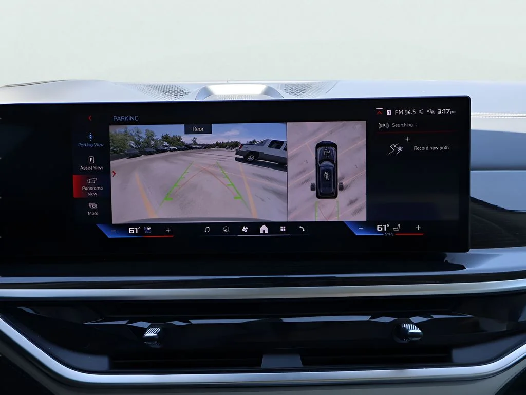 2025 BMW X7 M60i - Photo 26