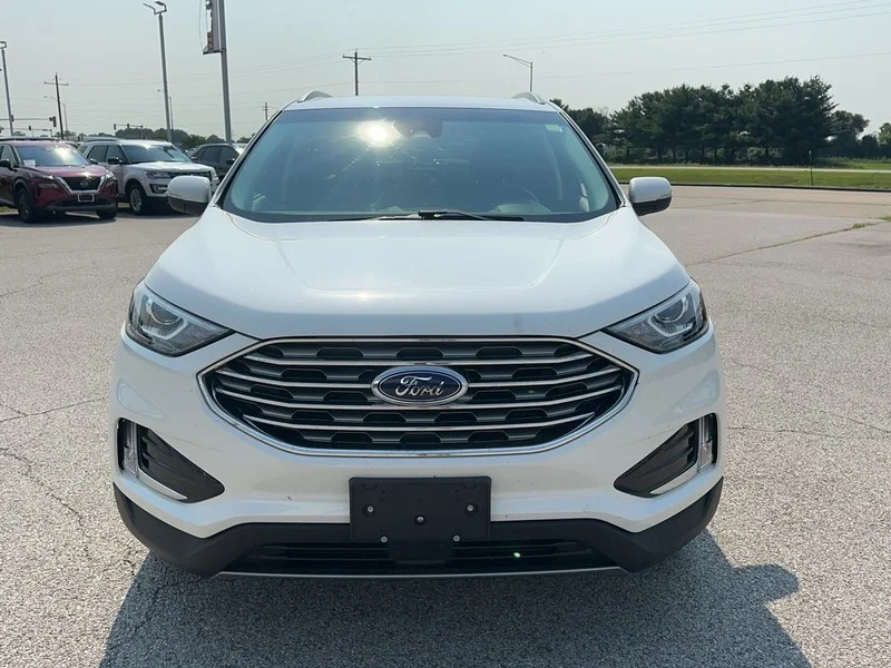 Certified Used 2020 Oxford White Ford SEL AWD image 9