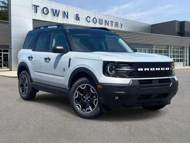 New 2026 Space White Metallic Ford Outer Banks image 1