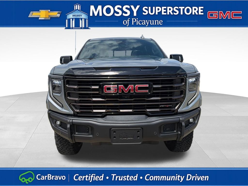 2025 GMC Sierra 1500 AT4X - Photo 11