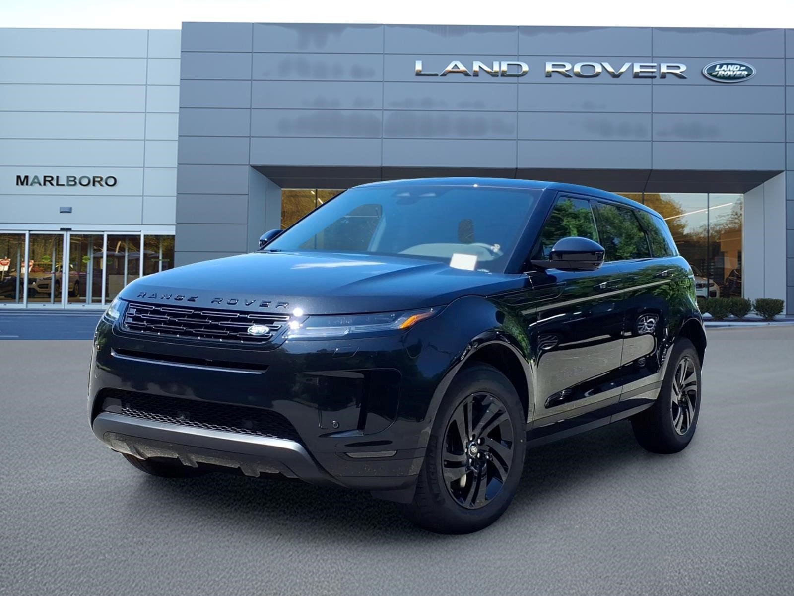 New 2026 Santorini Black Land Rover S image 1