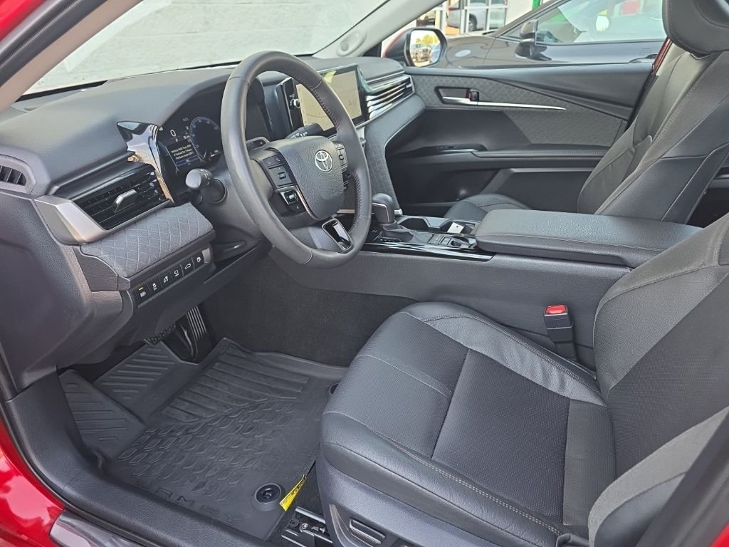 Used 2025 Red Toyota XLE image 9
