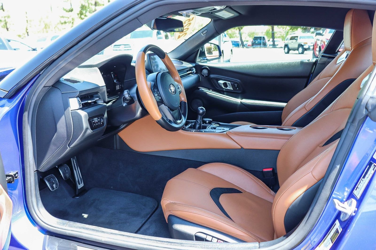 Certified Used 2025 Stratosphere Toyota 3.0 Premium image 18