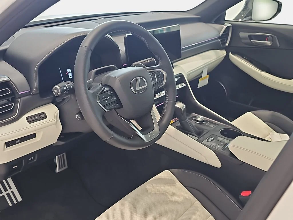 New 2026 HAKUGIN MATTE WHITE Lexus F SPORT AWD image 15