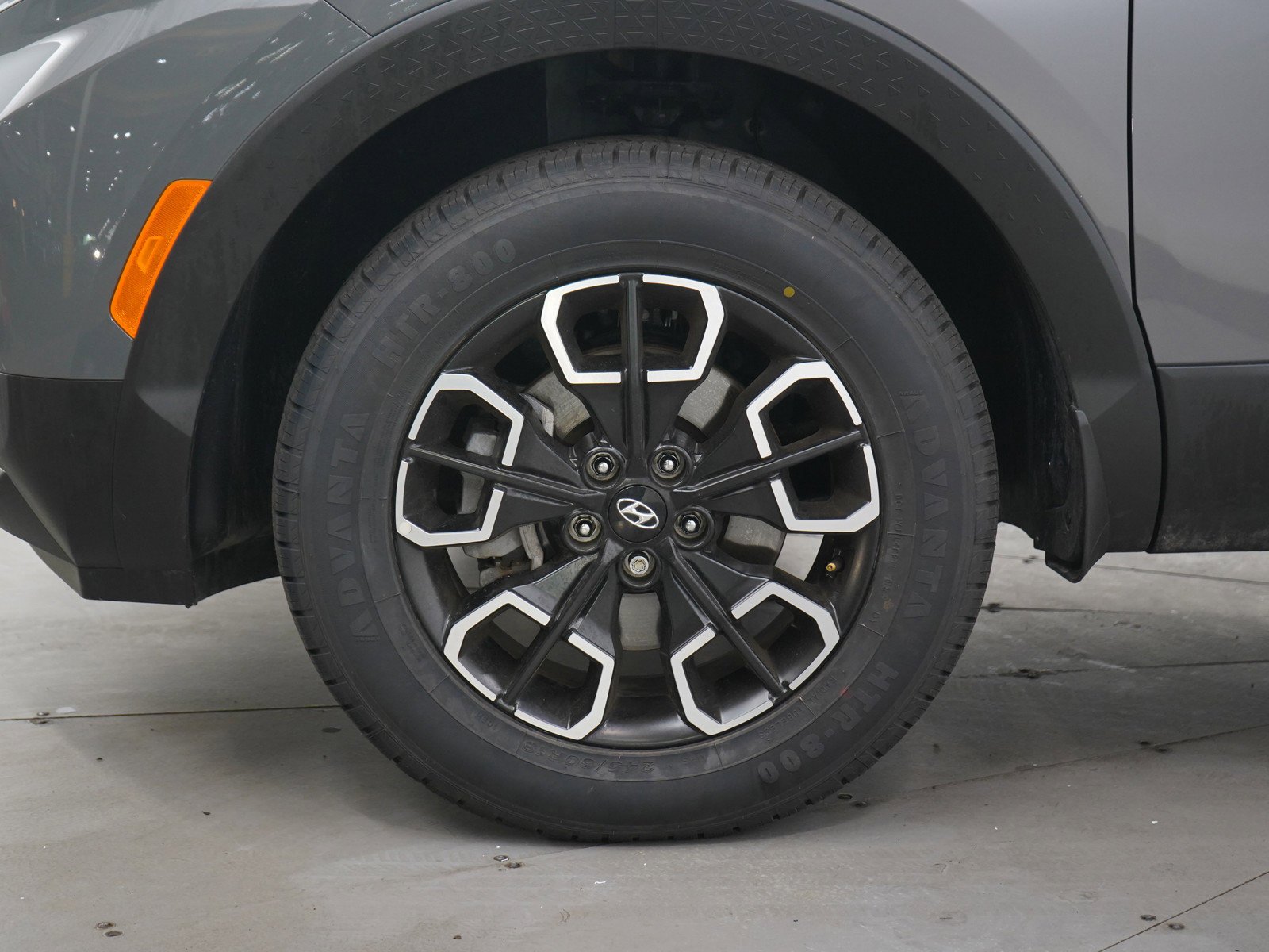 2024 Hyundai Santa Cruz SE - Photo 27