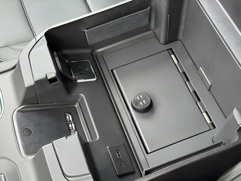 2026 GMC Sierra 2500HD Denali - Photo 18