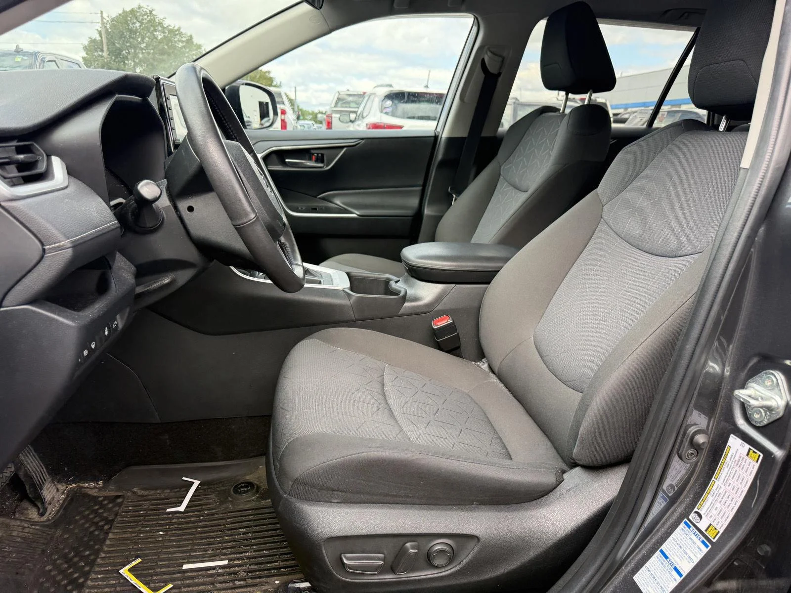 Used 2022 Magnetic Gray Metallic Toyota XLE image 9