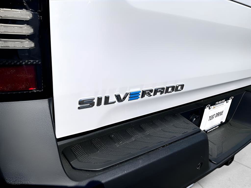 New 2026 Chevrolet Silverado EV LT 4D Crew Cab
