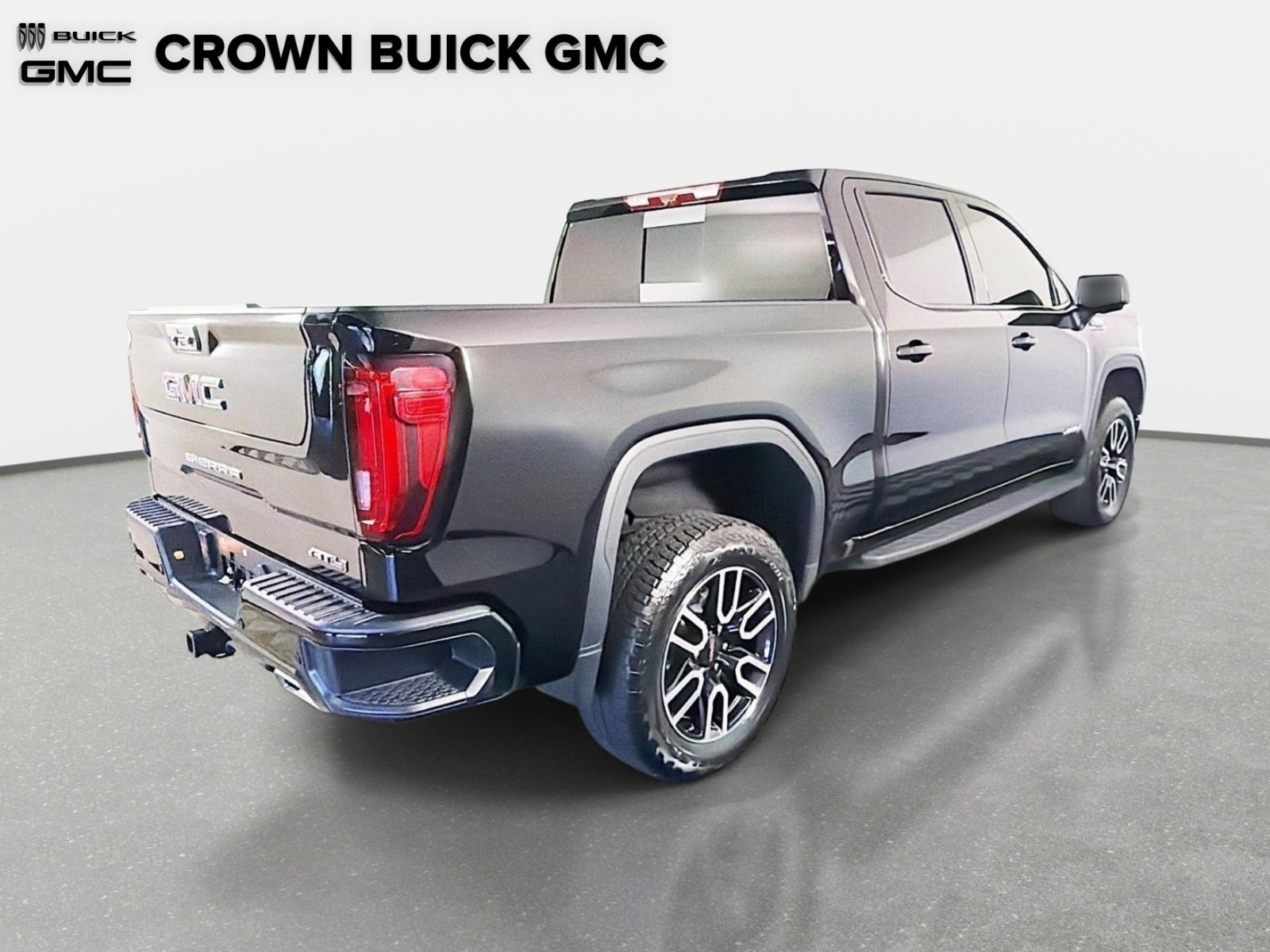 Used 2026 Onyx Black GMC AT4 image 5