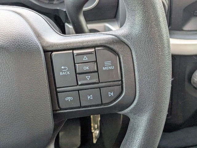 Used 2022 Oxford White Ford XLT image 19