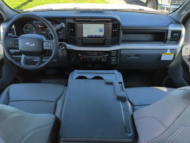 New 2026 Oxford White Ford F-250® XL image 15