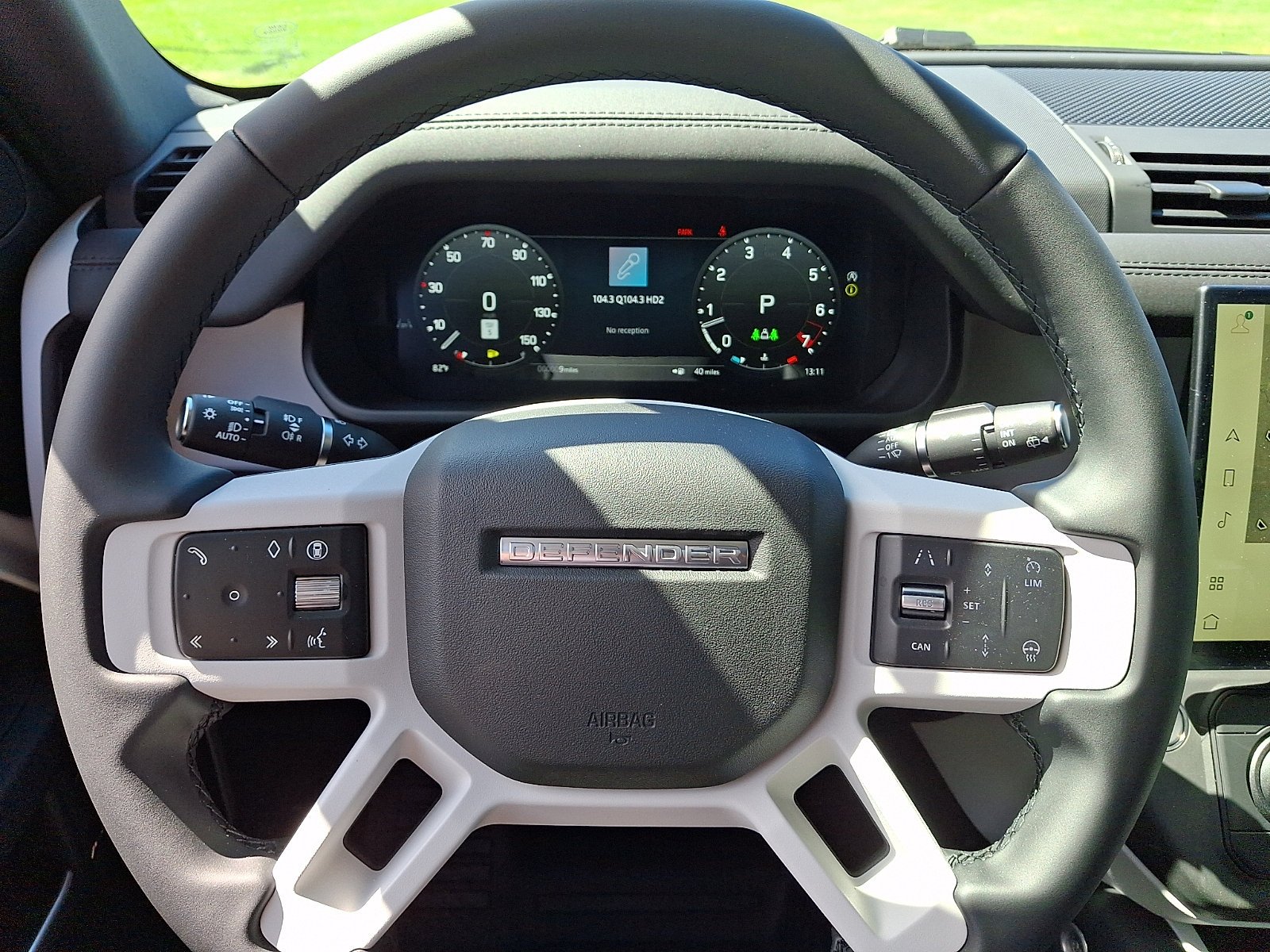 New 2026 Fuji White Land Rover  image 16