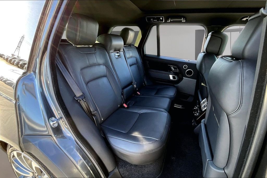 Used 2021 Carpathian Gray Premium Metallic Land Rover Westminster image 23