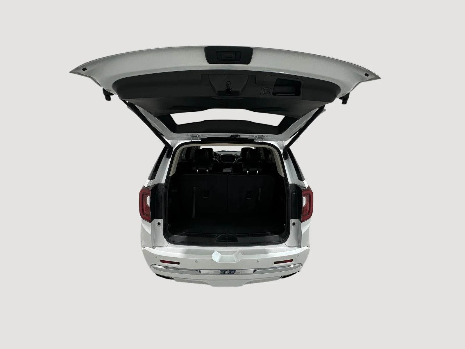 Used 2021 WHITE FROST TRICOAT GMC Denali image 26
