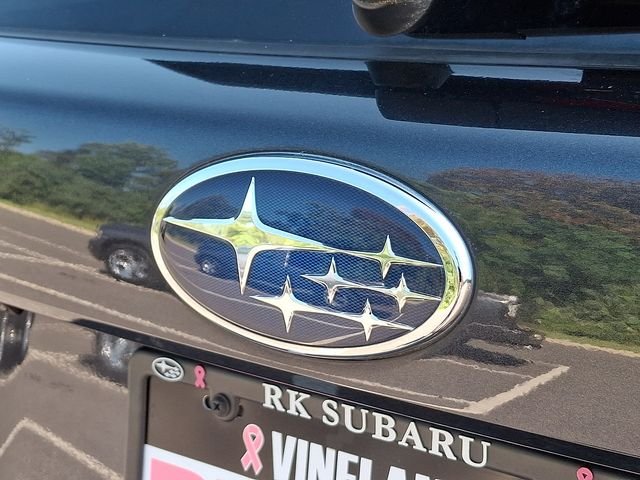 Used 2018 Gray Subaru 2.5i Premium image 31