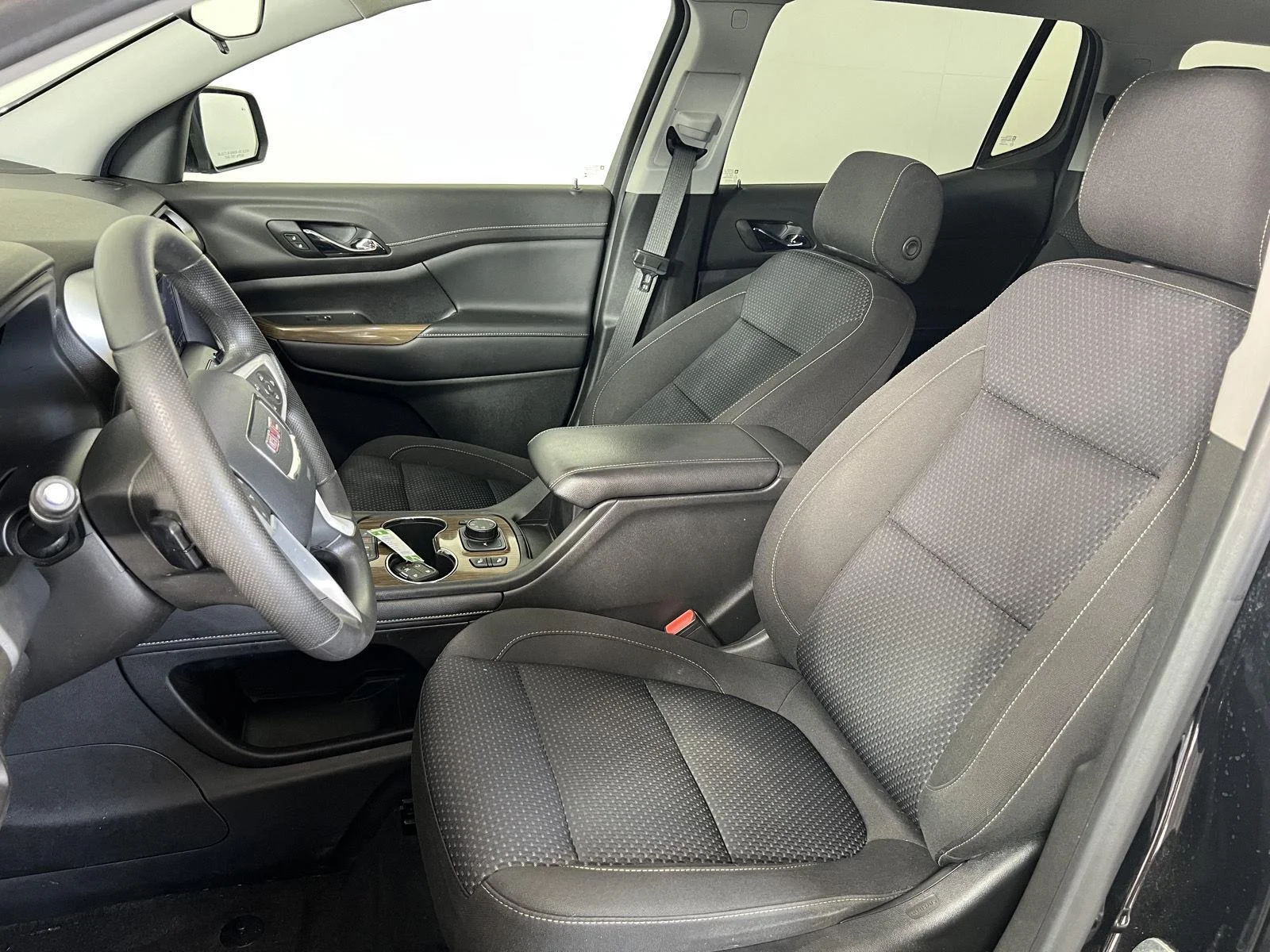 Used 2021 EBONY TWILIGHT METALLIC GMC SLE image 7