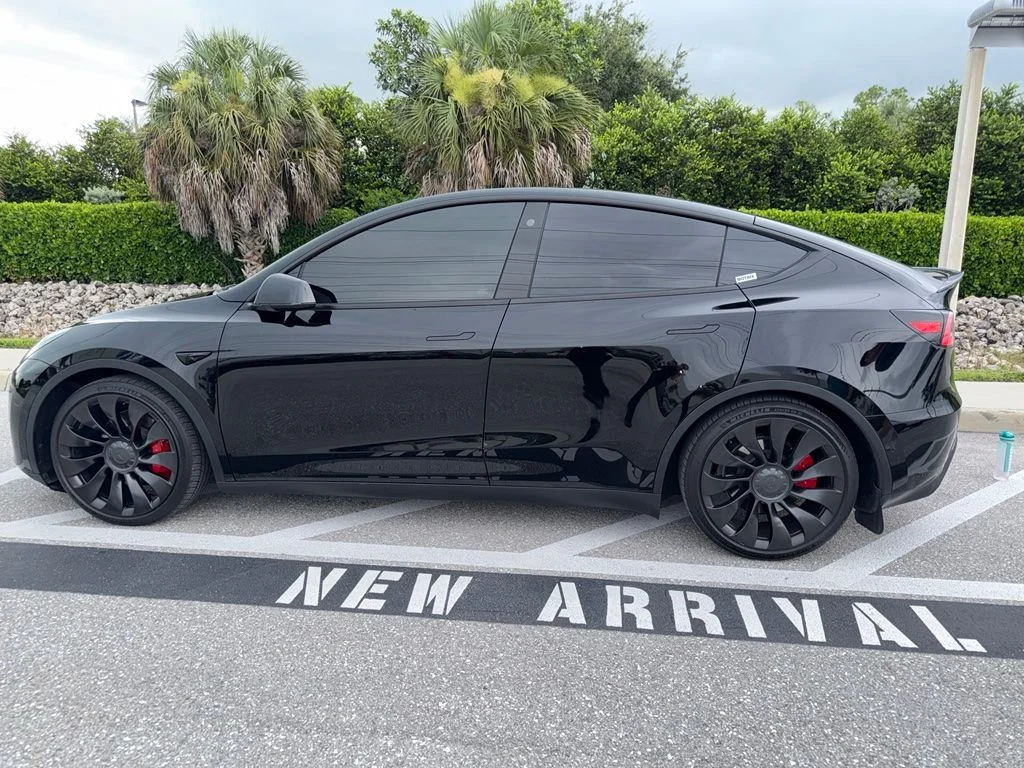 Used 2022 Tesla Model Y Performance with VIN 7SAYGDEF6NF533131 for sale in Naples, FL