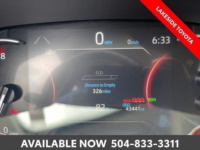 Certified Used 2025 MAGNETIC GRAY MET. Toyota  image 38