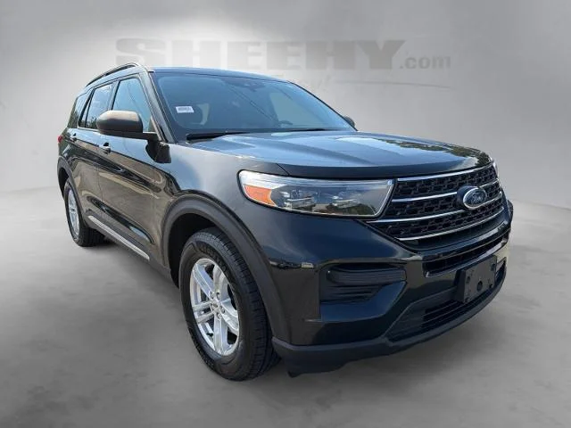 Used 2020 Agate Black Metallic Ford  image 2