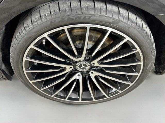 Photo 33