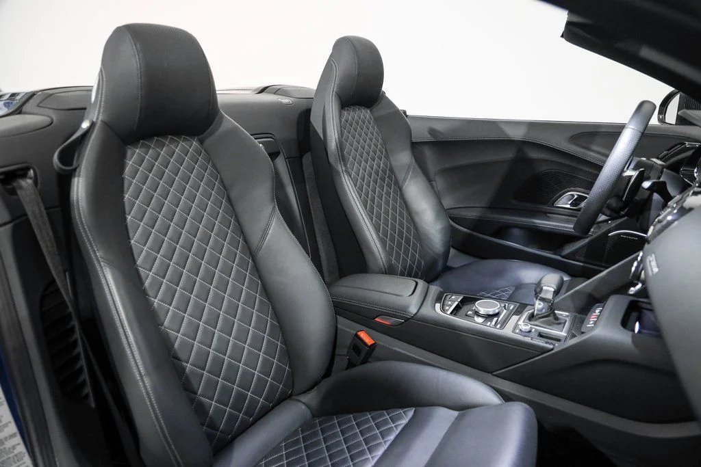 Used 2023 Blue Audi V10 performance image 29