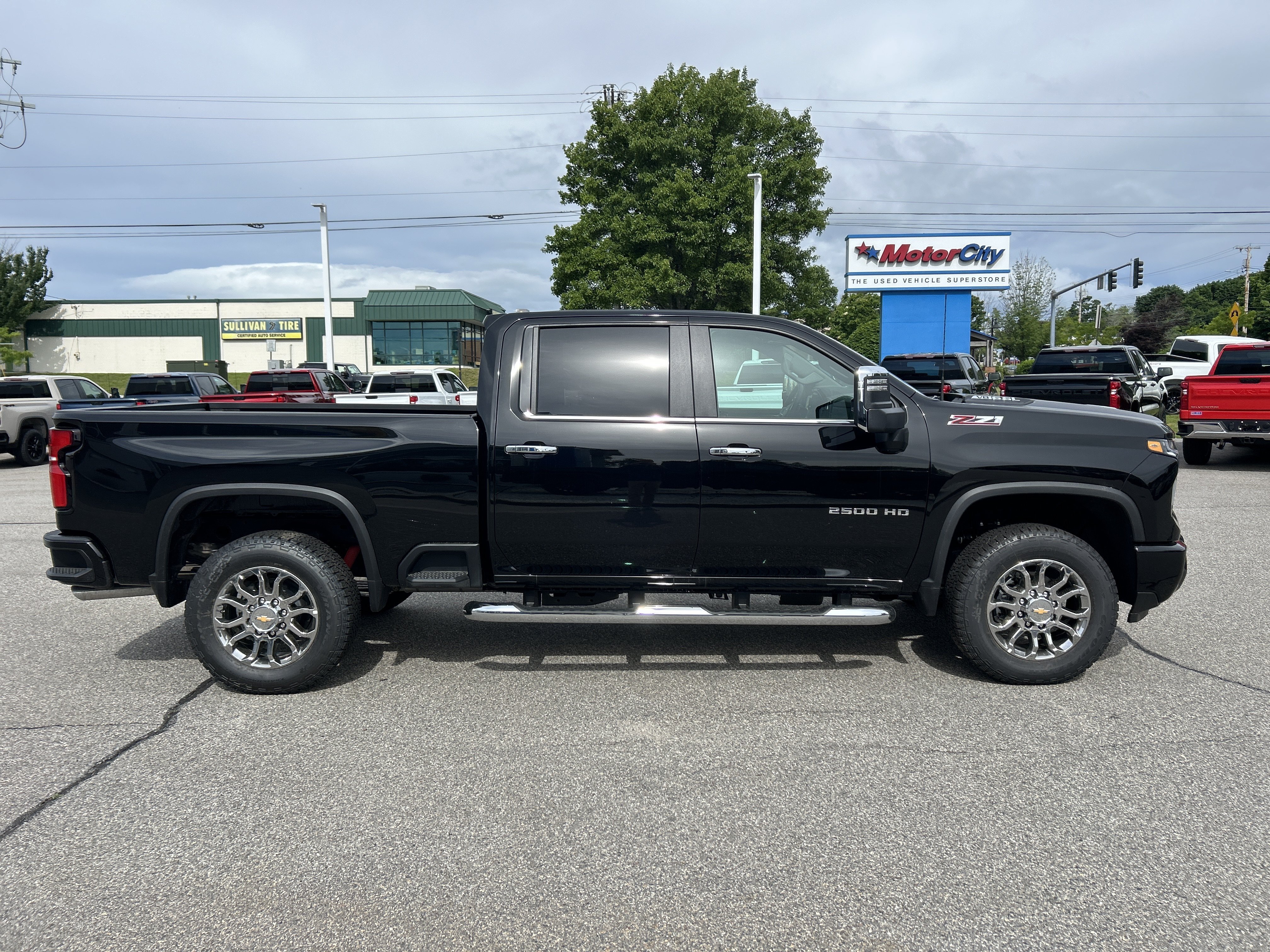 New 2026 Black Chevrolet LT image 7