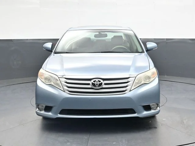 Used 2011 Blue Toyota Limited image 11