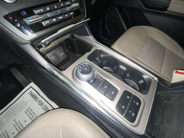 Used 2020 Blue Ford Limited image 17