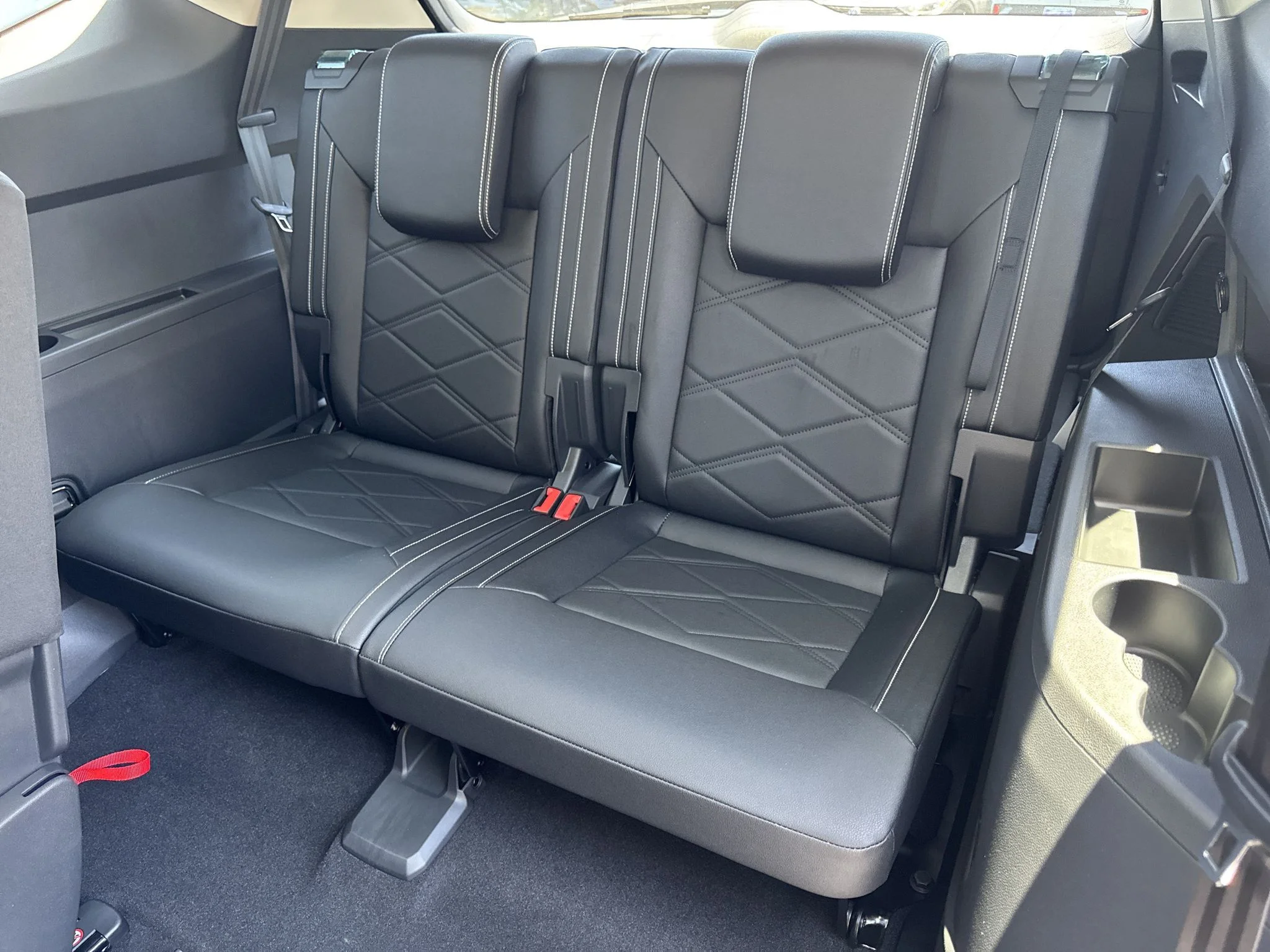 New 2026 Pure Gray Volkswagen 2.0T SE w/Technology image 32