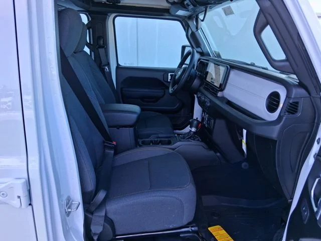 New 2026 Bright White Clear-Coat Exterior Paint Jeep Sport image 25