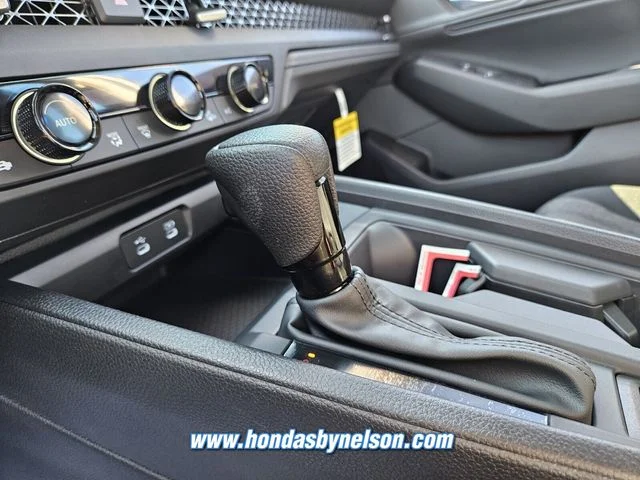 2025 Honda Accord SE - Photo 14