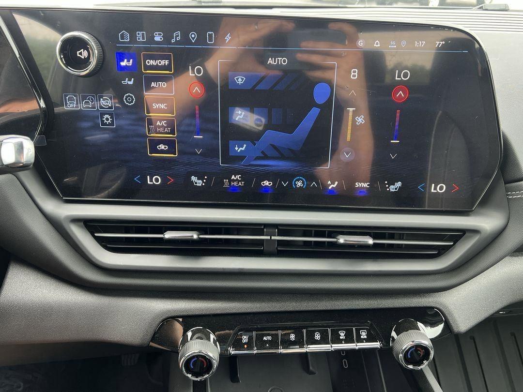 2026 Chevrolet Silverado EV LT - Photo 18