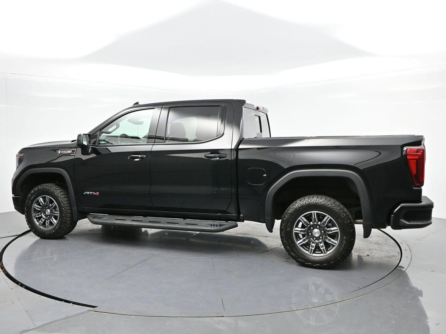 Used 2024 Onyx Black GMC AT4 image 5