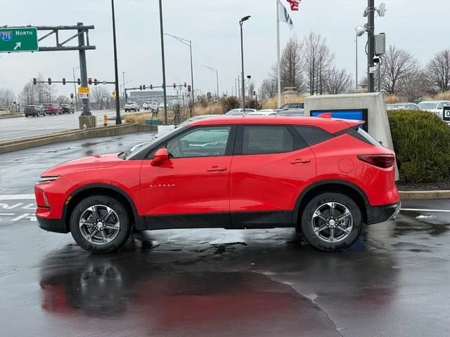 Used 2025 Habanero Orange Chevrolet 2LT image 2