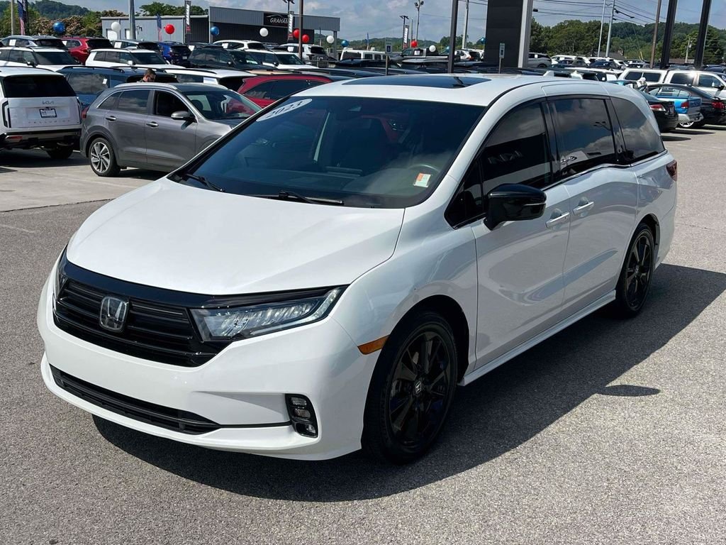 Used 2023 White Honda Sport image 31