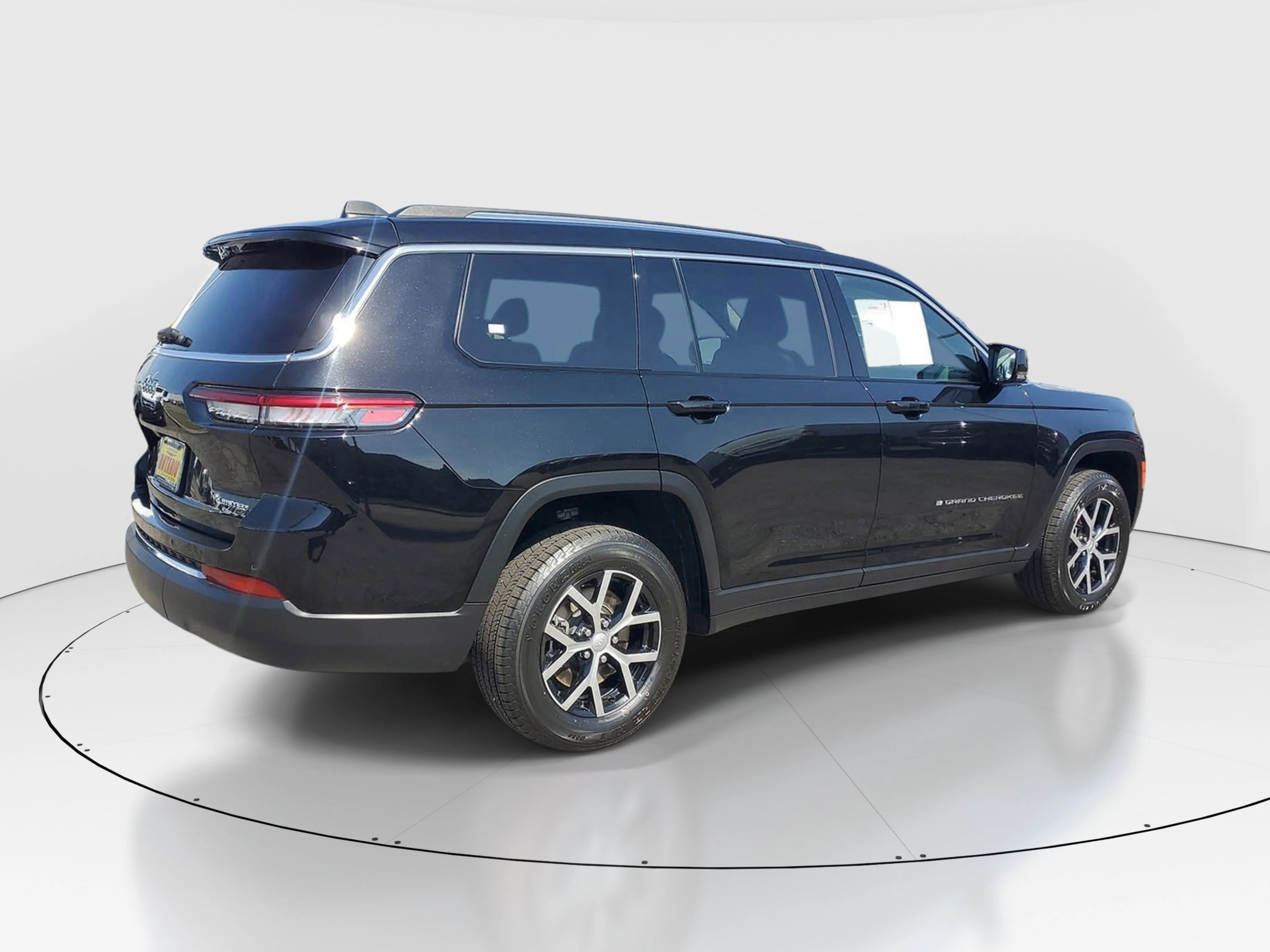 Used 2023 Black Jeep Limited image 4