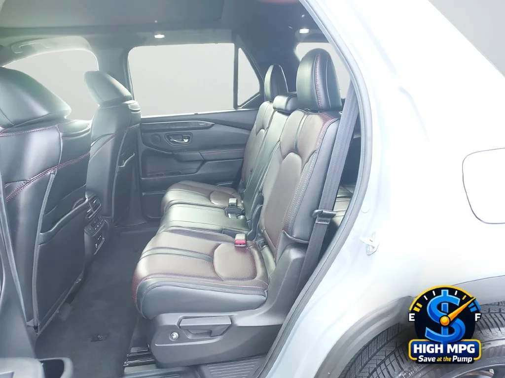 Used 2025 Gray Honda Black Edition image 32