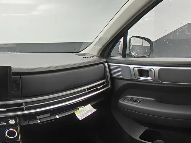 New 2026 Silver Hyundai SE image 35