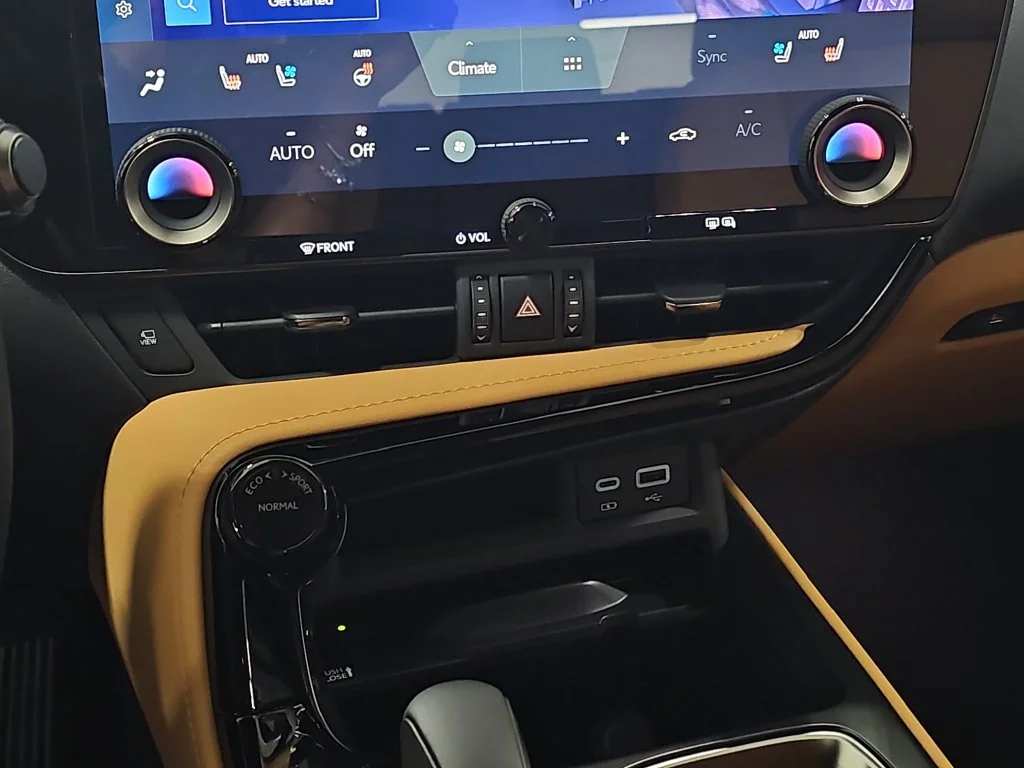 New 2026 Ultra White Lexus PREMIUM image 23