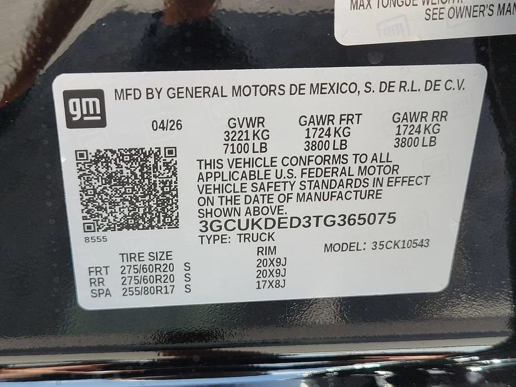 New 2026 Black Chevrolet LT image 25