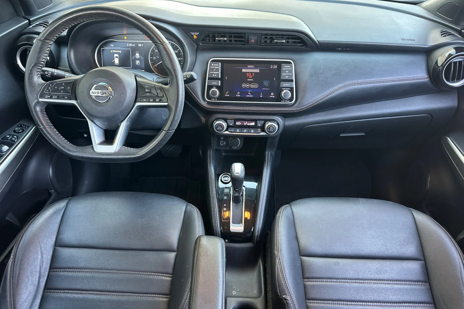Used 2019 Silver Nissan SR image 13